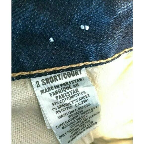 Aeropostale Women's Blue Dark Wash Regular Straight Leg Denim Jeans Size 2 Short - Picture 7 of 8